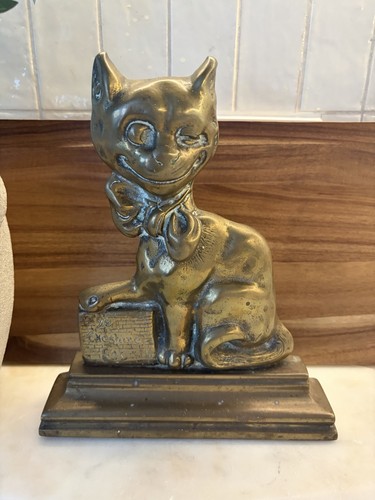 Antique cheshire cat - "ye,