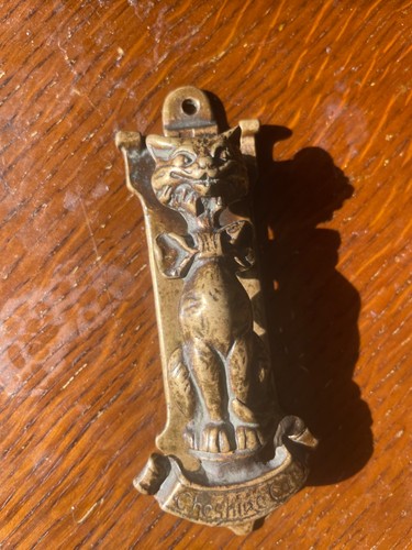 Antique brass cheshire cat - brass,